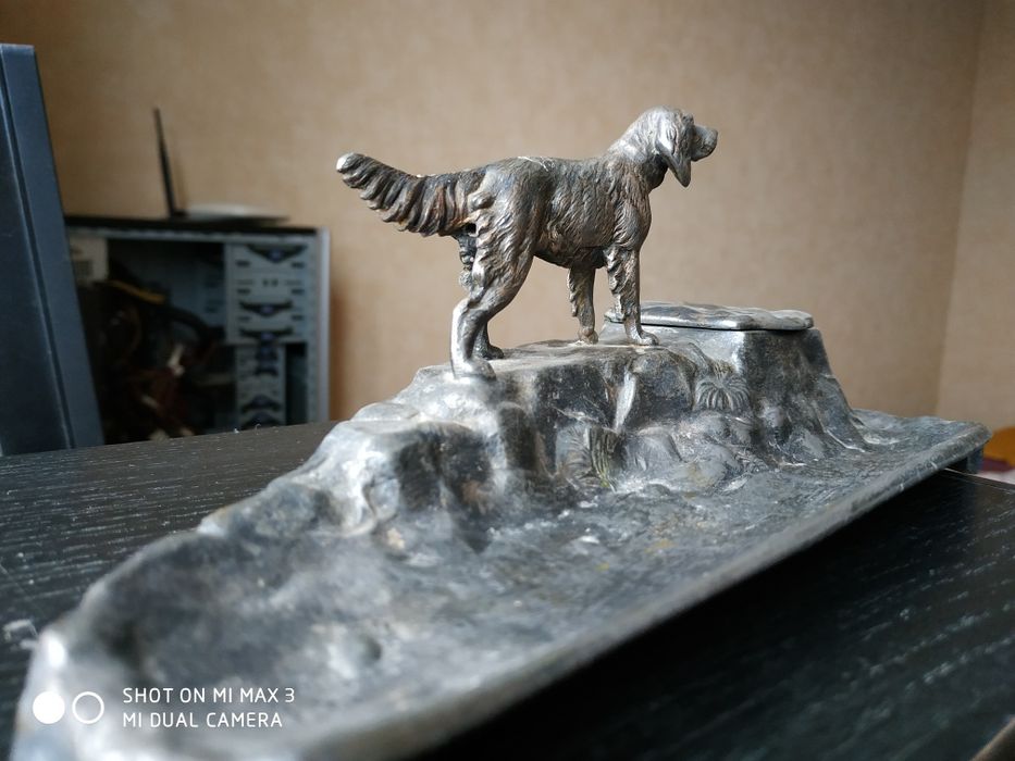 Чернильница собака