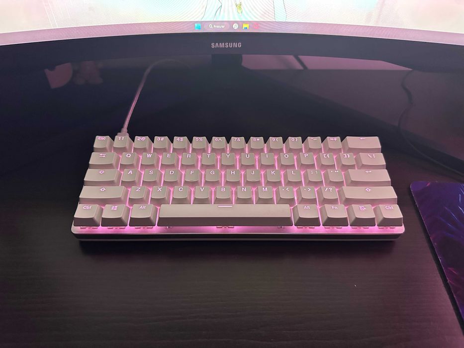 Teclado Glorious GMMK Compact