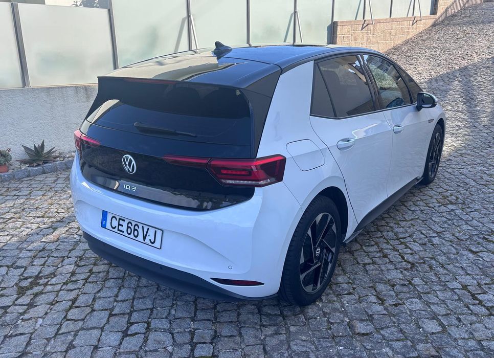 Volkswagen ID.3 Pro Performance 58kWh - IVA Dedutível