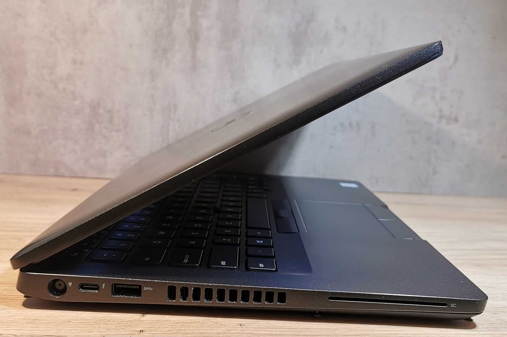 Dell Latitude 5400 i5-8365u\14"FHD Windows 11 Pro #00
