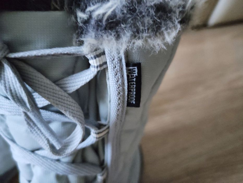 EU 40 Теплі водонепроникні чоботи Decathlon waterproof на хутрі сапоги