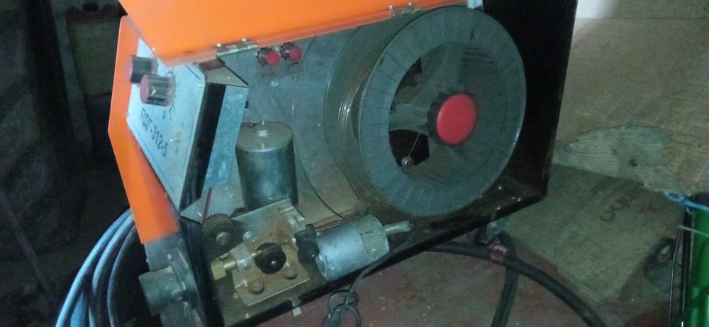 Зварювальний апарат ВДУ 601. Подаючий механізм ПДГ-312-5