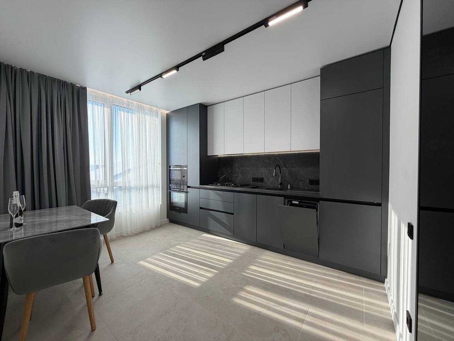 функціональна 1 кім квартира біля річки