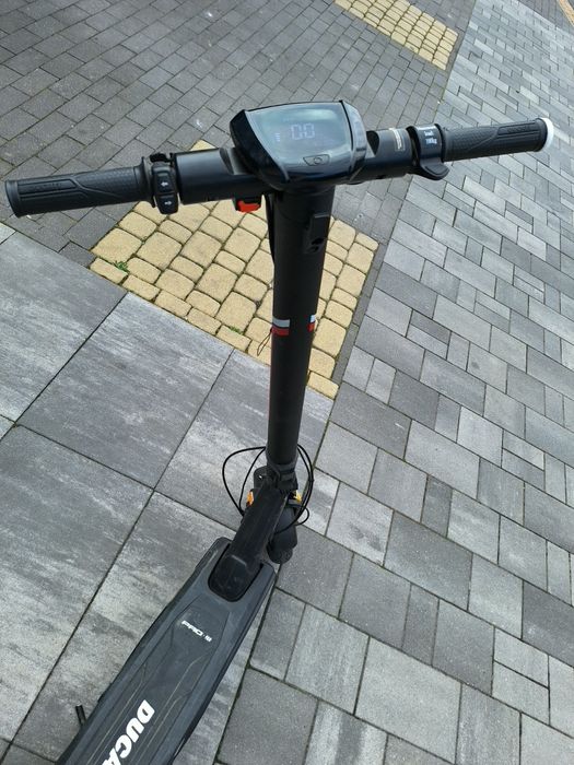 Hulajnoga elektryczna  ducati Pro 3