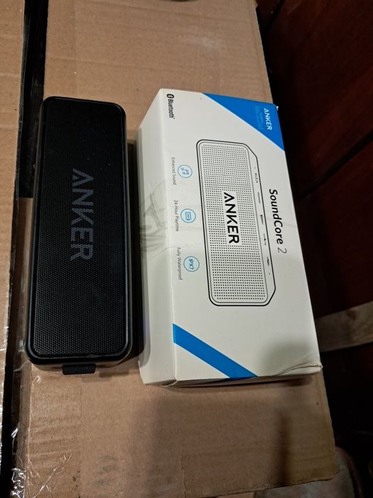 Колонка Anker Soundcore 2
