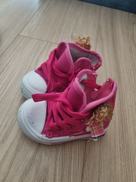 Trampki dla dziewczynki nowe 20