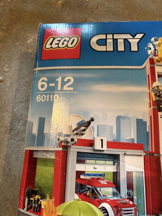 Lego city 60110