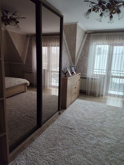 Продам новий Будинок, повністю вмебльований, від власника