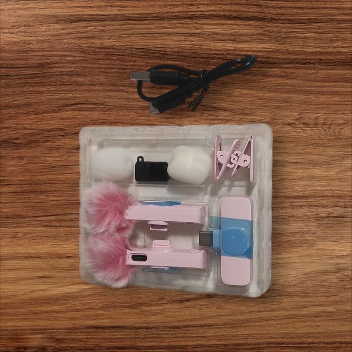 Dwa mikrofony kraftowe