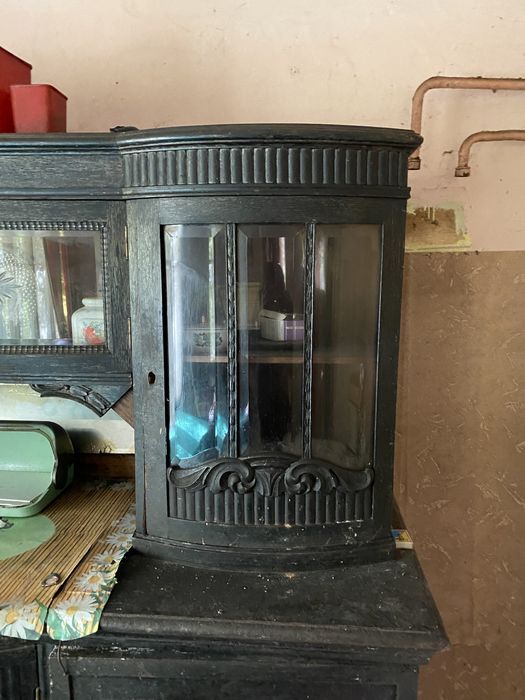 Буфет антикваріат