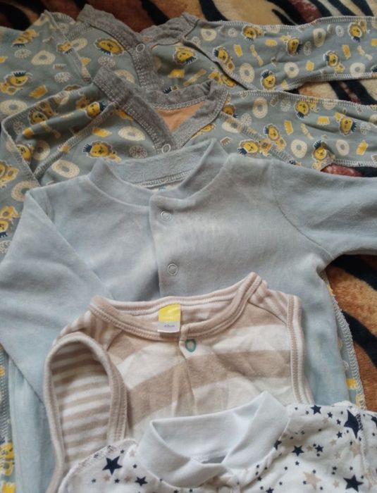 Великий пакет речей одягу для новонародженого хлопчика комбінезон