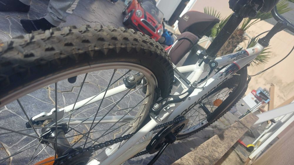 Bicicleta Rockrider st100 de criança