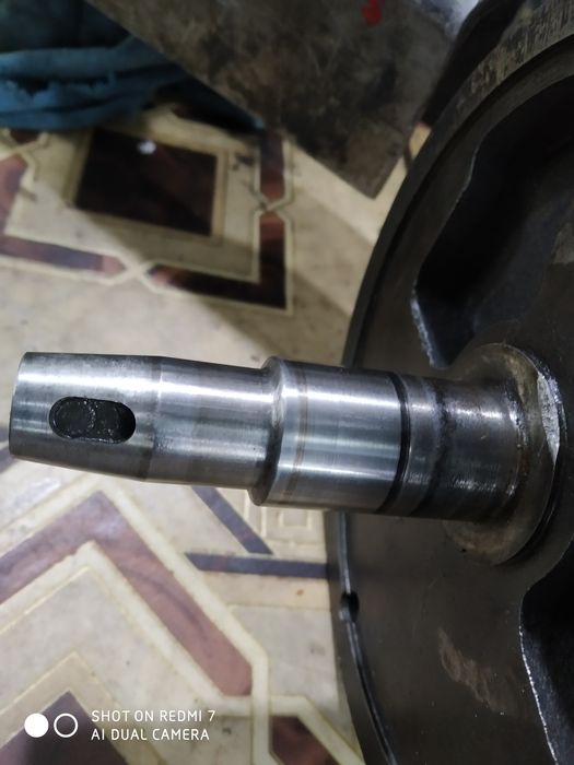 Колінвал до іж планети.