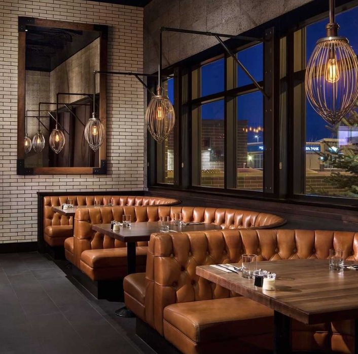 Sofás    Chisterfield  p/  Restauração