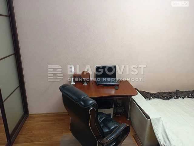 Продам 2 к.квартиру Дарницький Драгоманова Ахматової Ревуцького