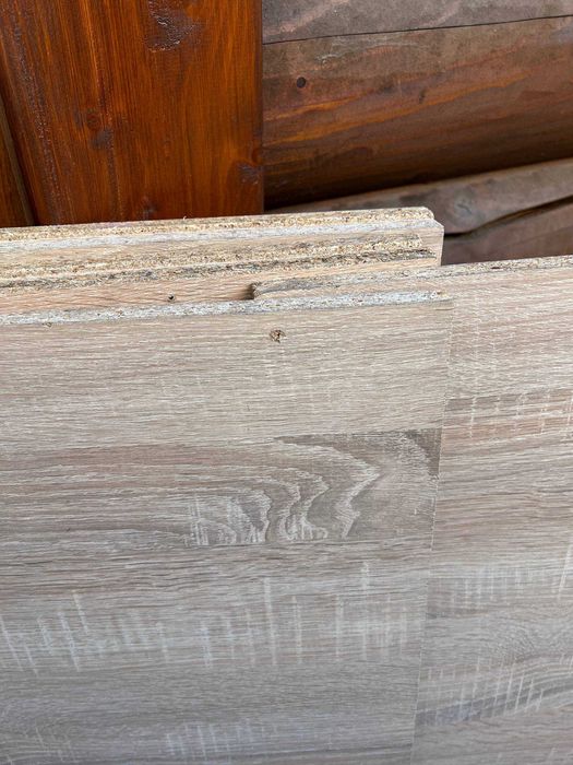 Майже на халяву. Обрізки ДСП. 305*135*17мм , є 12 штук. Самовивіз