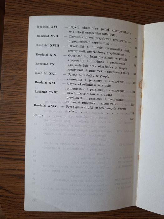 O francuskim rodzajniku i jego ekwiwalentach
