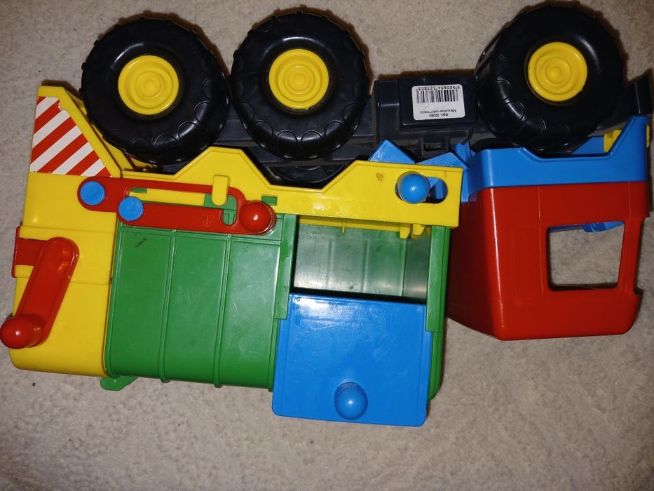 Сміттєвоз. Мусоровоз. Wader