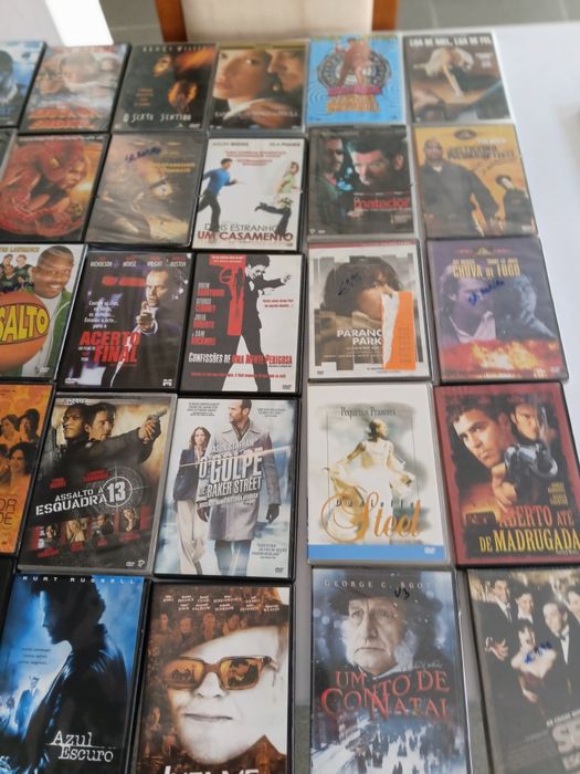 41 Filmes originais em DVD (alguns ainda fechados)