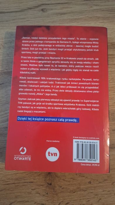 książka Wisła w Ogniu, kibice Wisła Kraków, Szymon Jadczak