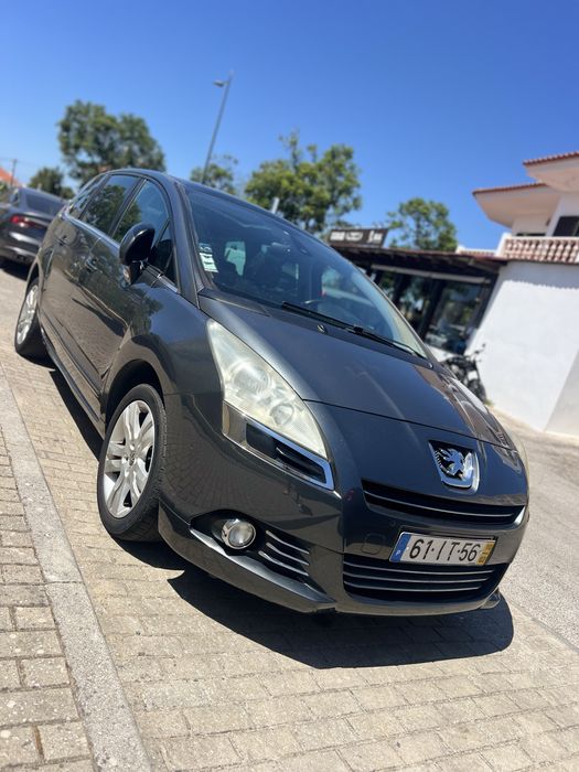 Peugeot 5008  de 2010