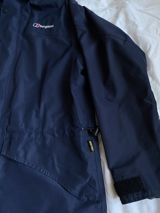 Berghaus gore tex вітровка пуховик