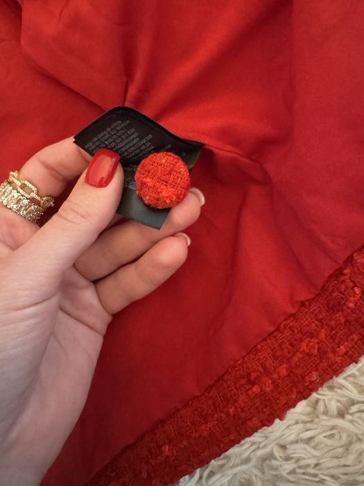 Твідовий жакет H&M червоного кольору