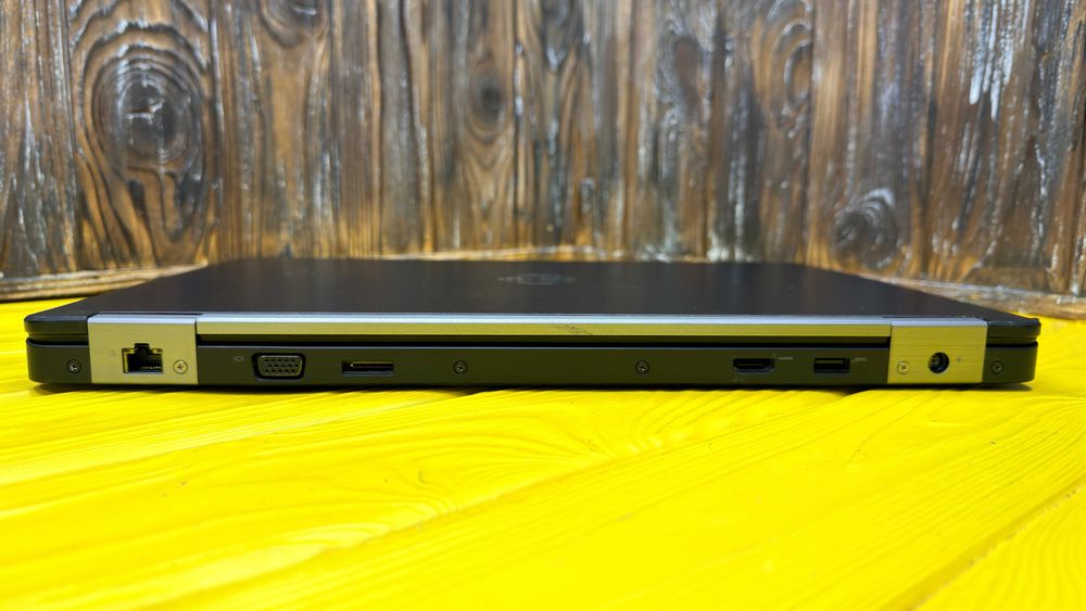 Ноутбук Для Роботи і Навчання Dell Latitude E5570 /i7-6820HQ/ГАРАНТІЯ