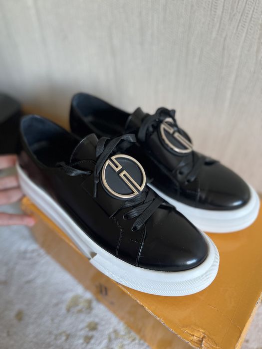 Новые кеды кожаные 40