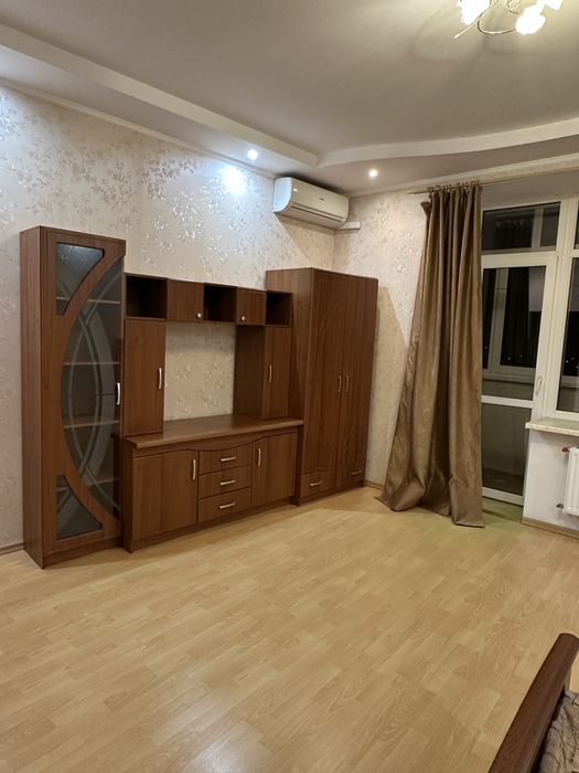 Спальный гарнитур 200 см.