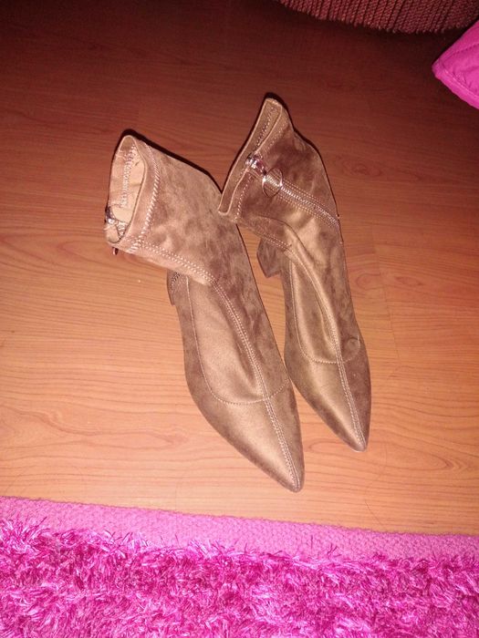 Botas 36 stradivarius