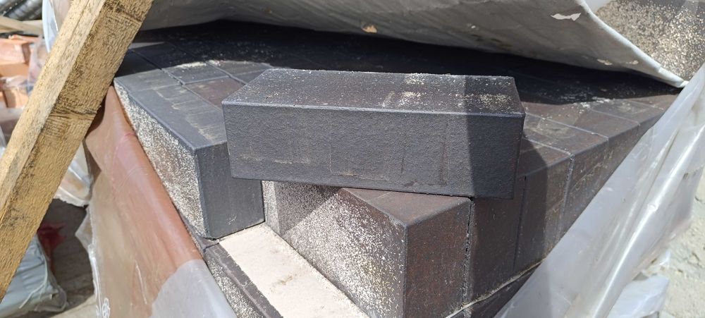 ** CEGŁA klinkier DREZDEN pełna **