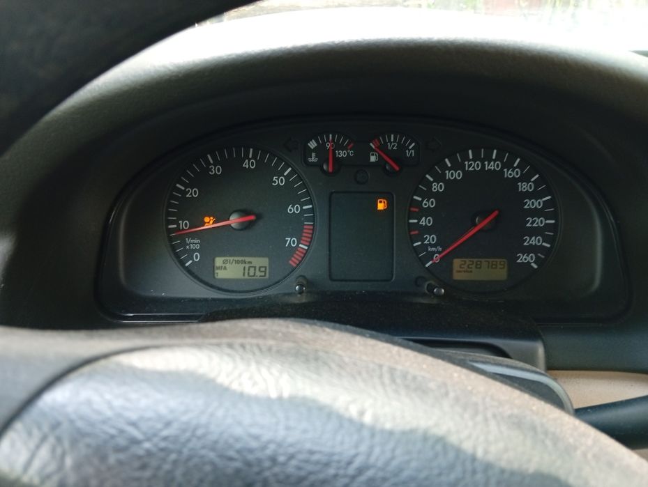 Розбираю пасат б5 1.8 турбо