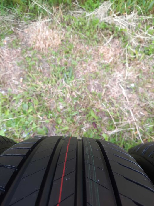 Opony letnie klasy premium BRIDGESTONE 215/60/17 NOWE DEMO 2024 r.