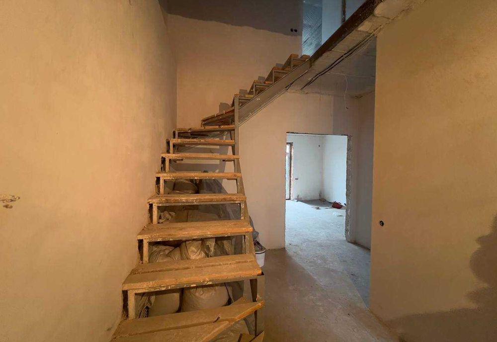 Продам таунхаус в районі Старе місто 8322