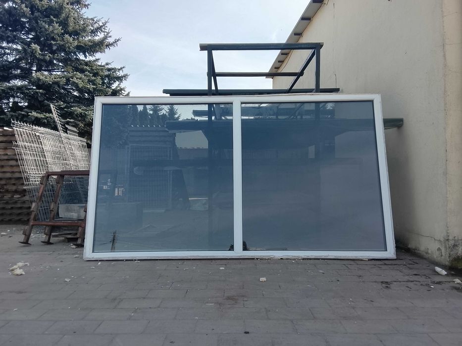 OKNA  ścienne nieuchylne duże 267cm*150cm- 6 sztuk