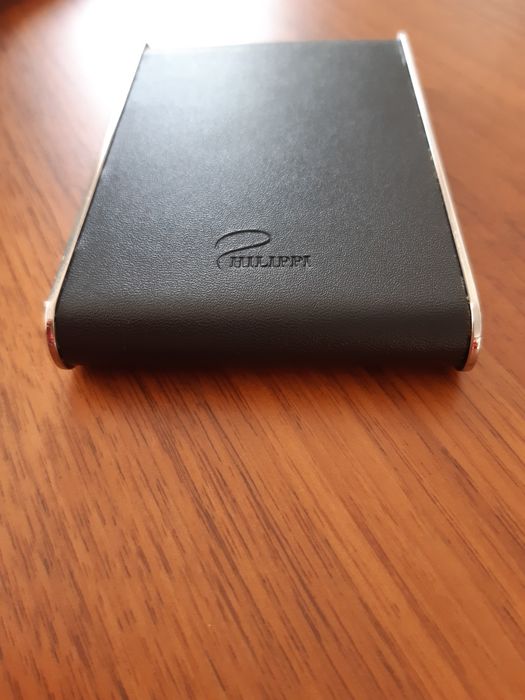 Caixa para cartões pessoais