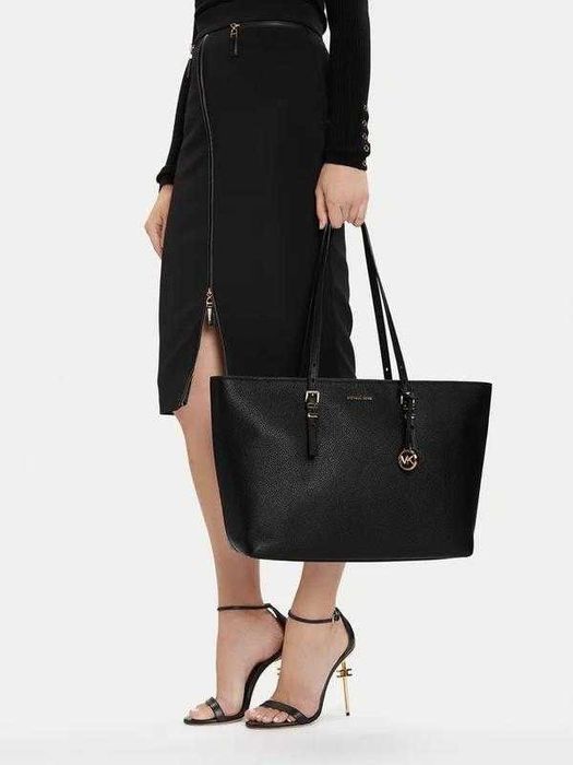 Шкіряний базовий шопер від michael kors