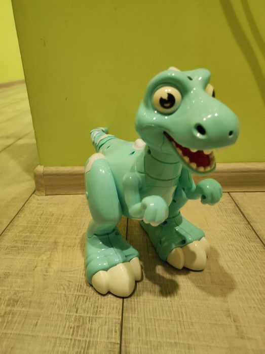 Динозавр на радіоуправленні