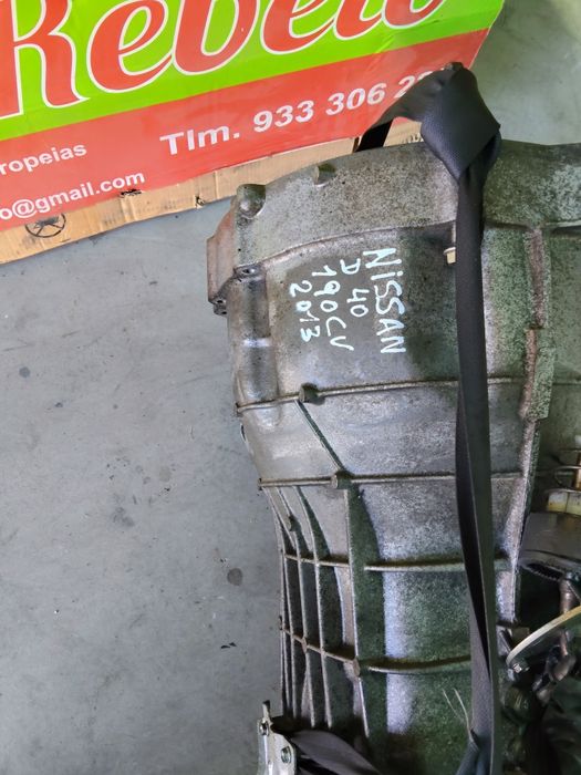 Caixa de velocidades Nissan D40