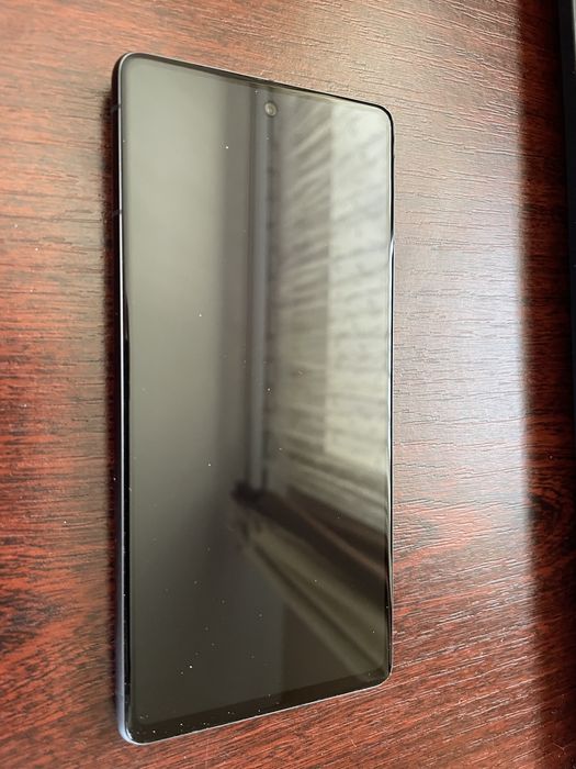 Телефон Pixel 7 8/128 не вмикається