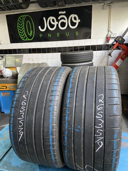 Pneus 265 / 35 19 Michelin