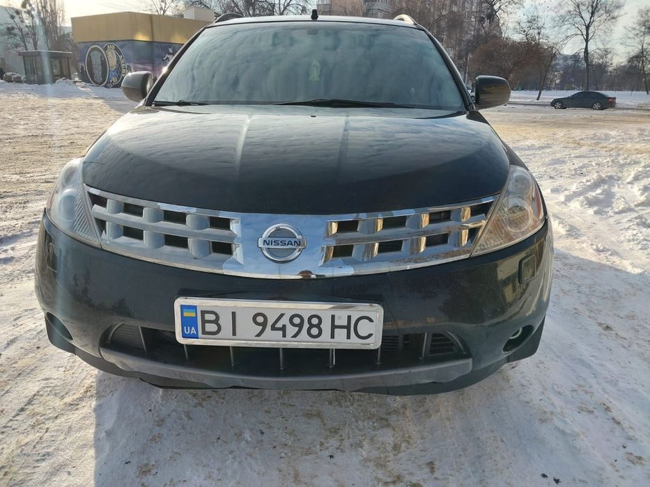 Автомобіль Nissan