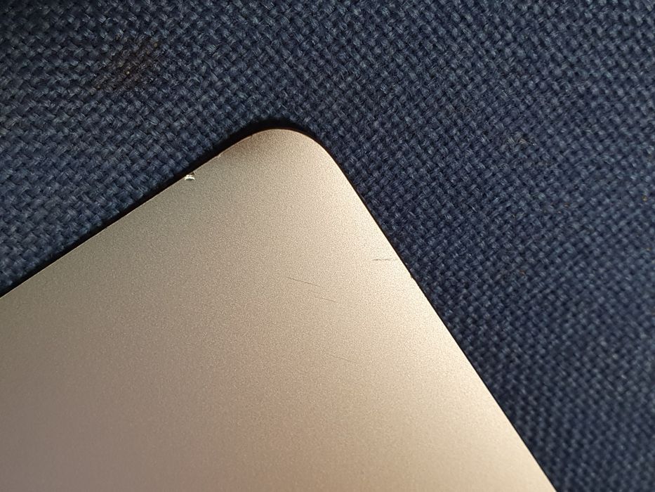 Дисплей матриця apple macbook pro a2141 space gray  гарний