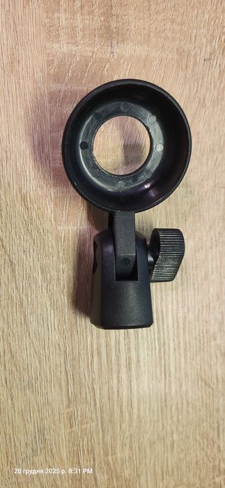 Кріплення для мікрофона