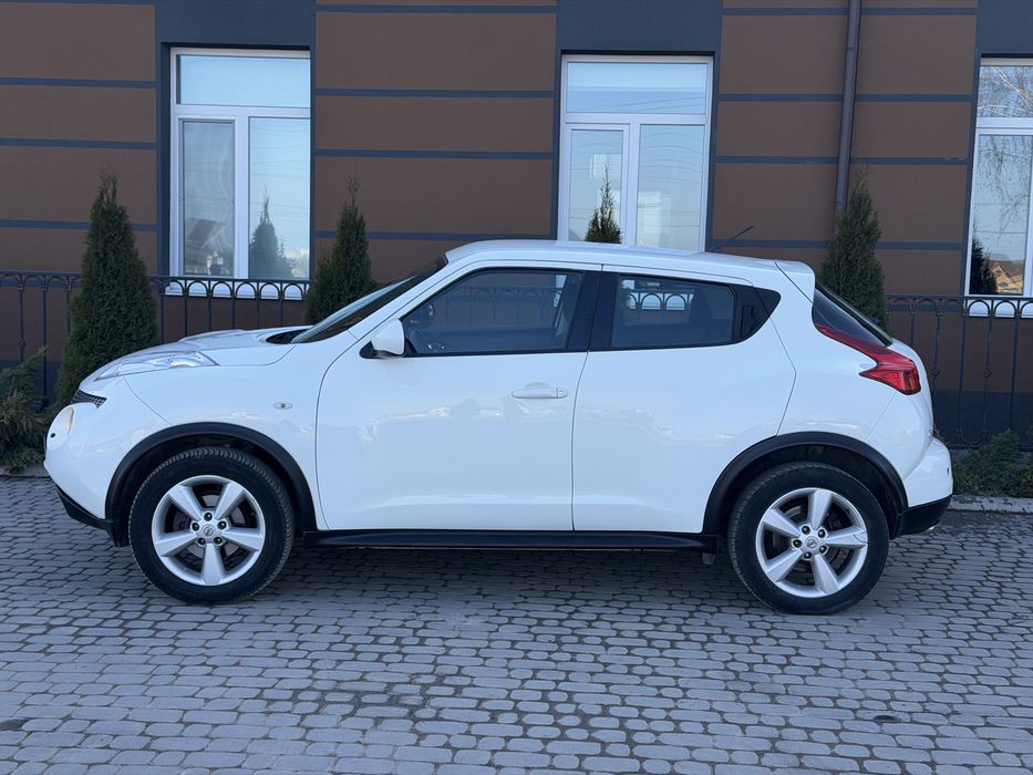 Nissan Juke, 1,6 газ/бенз, АКПП
