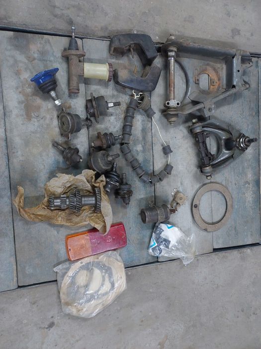 Продам запчасти москвич