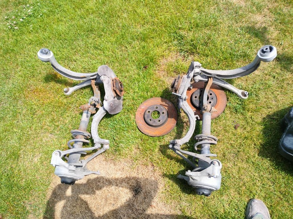 Macpersony prawy audi a4 b8 Quatro