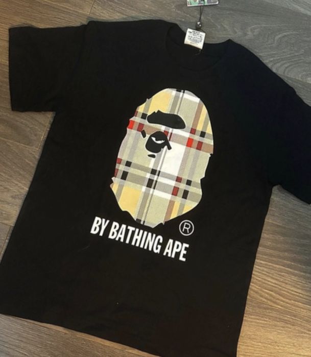 Czarna koszulka Bape