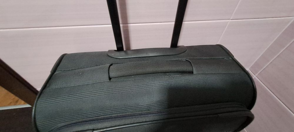 Чемодан на колесах Travelite, дорожный чемодан